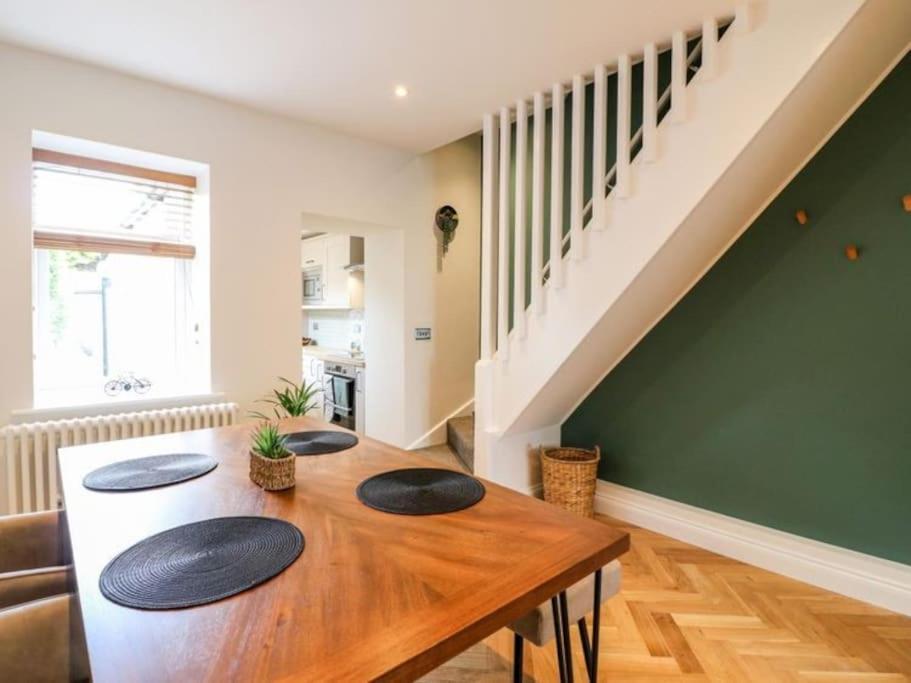 Minster Cottage - Cathedral Quarter With Free Parking Lincoln Bagian luar foto