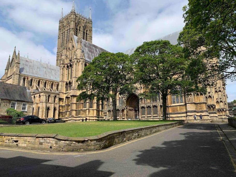 Minster Cottage - Cathedral Quarter With Free Parking Lincoln Bagian luar foto