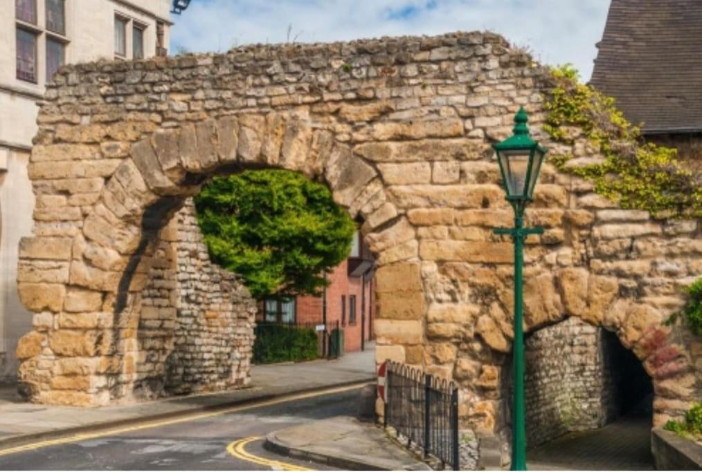 Minster Cottage - Cathedral Quarter With Free Parking Lincoln Bagian luar foto